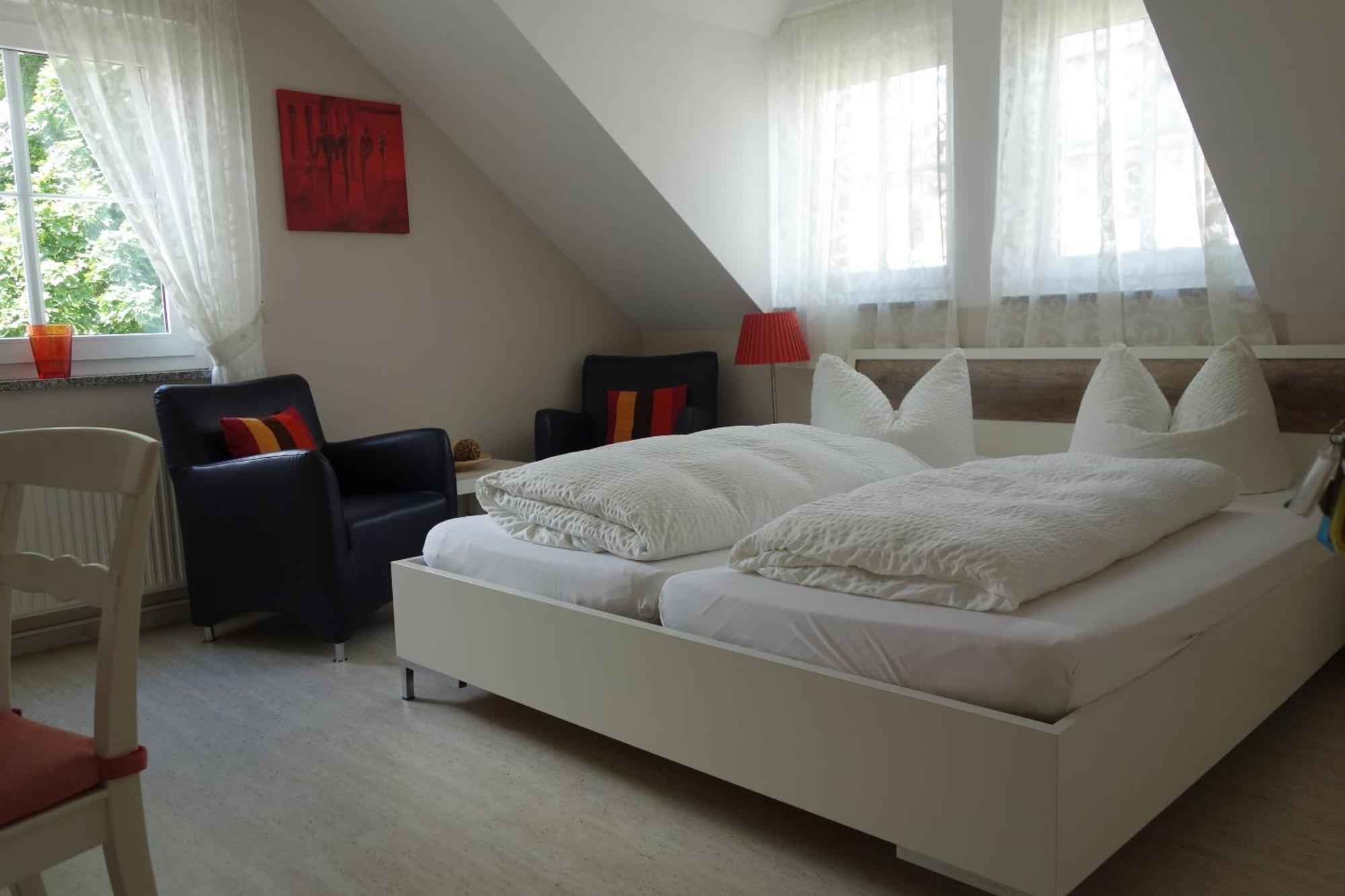 Apartments Und Zimmer Gaestehaus Matthias ドレスデン 部屋 写真