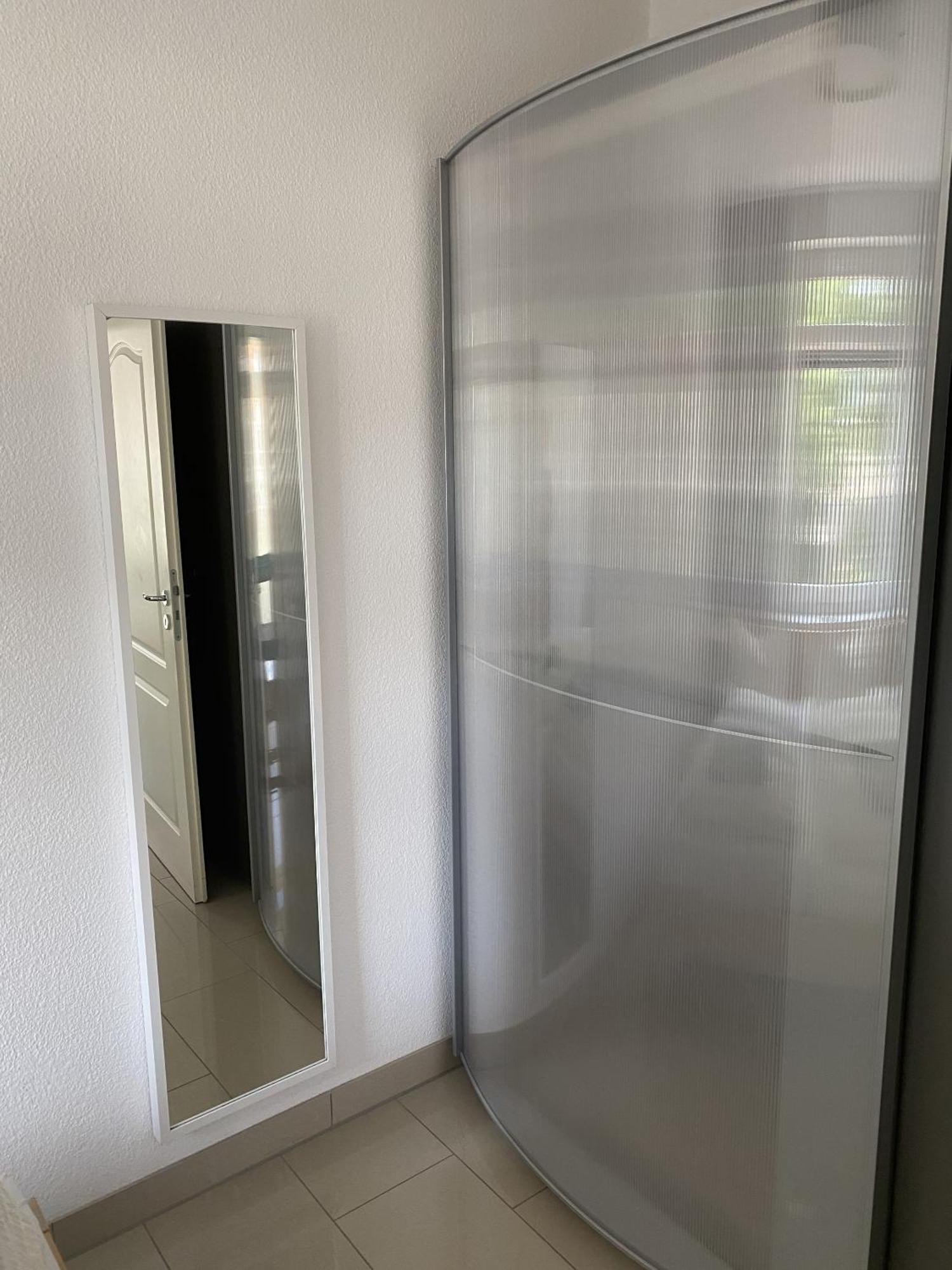 Apartments Und Zimmer Gaestehaus Matthias ドレスデン 部屋 写真