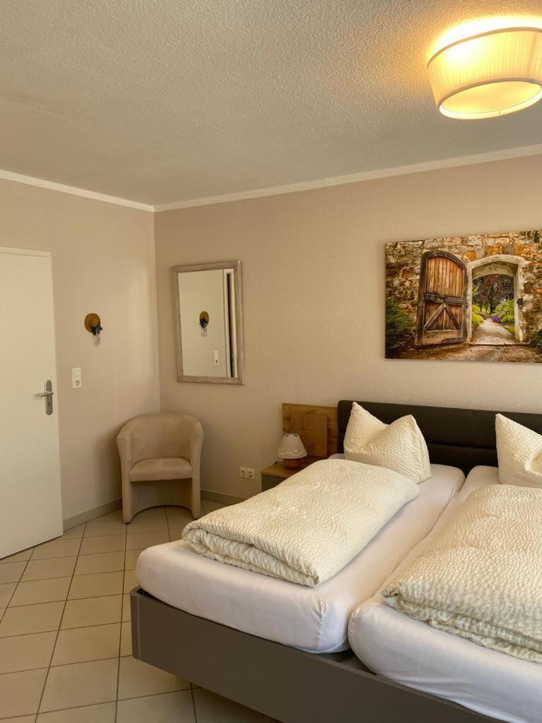 Apartments Und Zimmer Gaestehaus Matthias ドレスデン エクステリア 写真